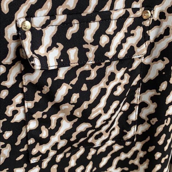 Dana Buchman Sz M leopard print blouse - Picture 5 of 6